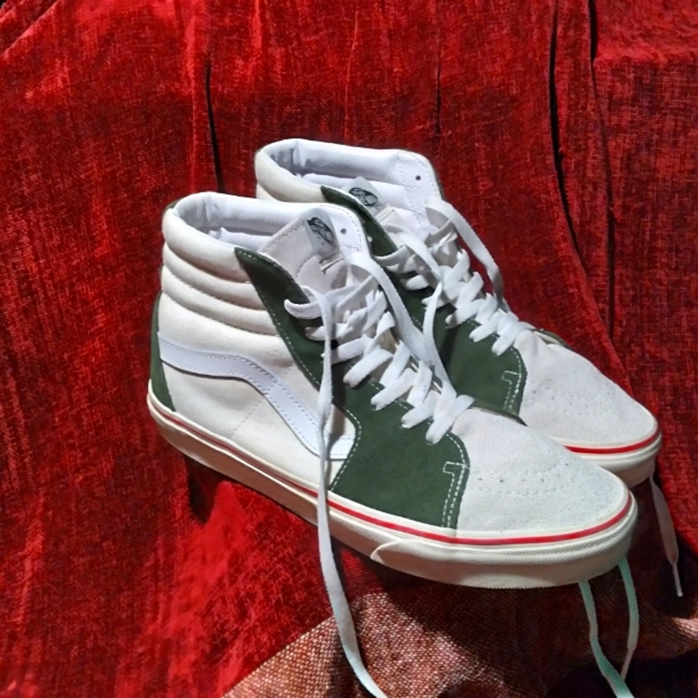 Mens Boys vintage Van's leather suede high tops skateboard sneakers